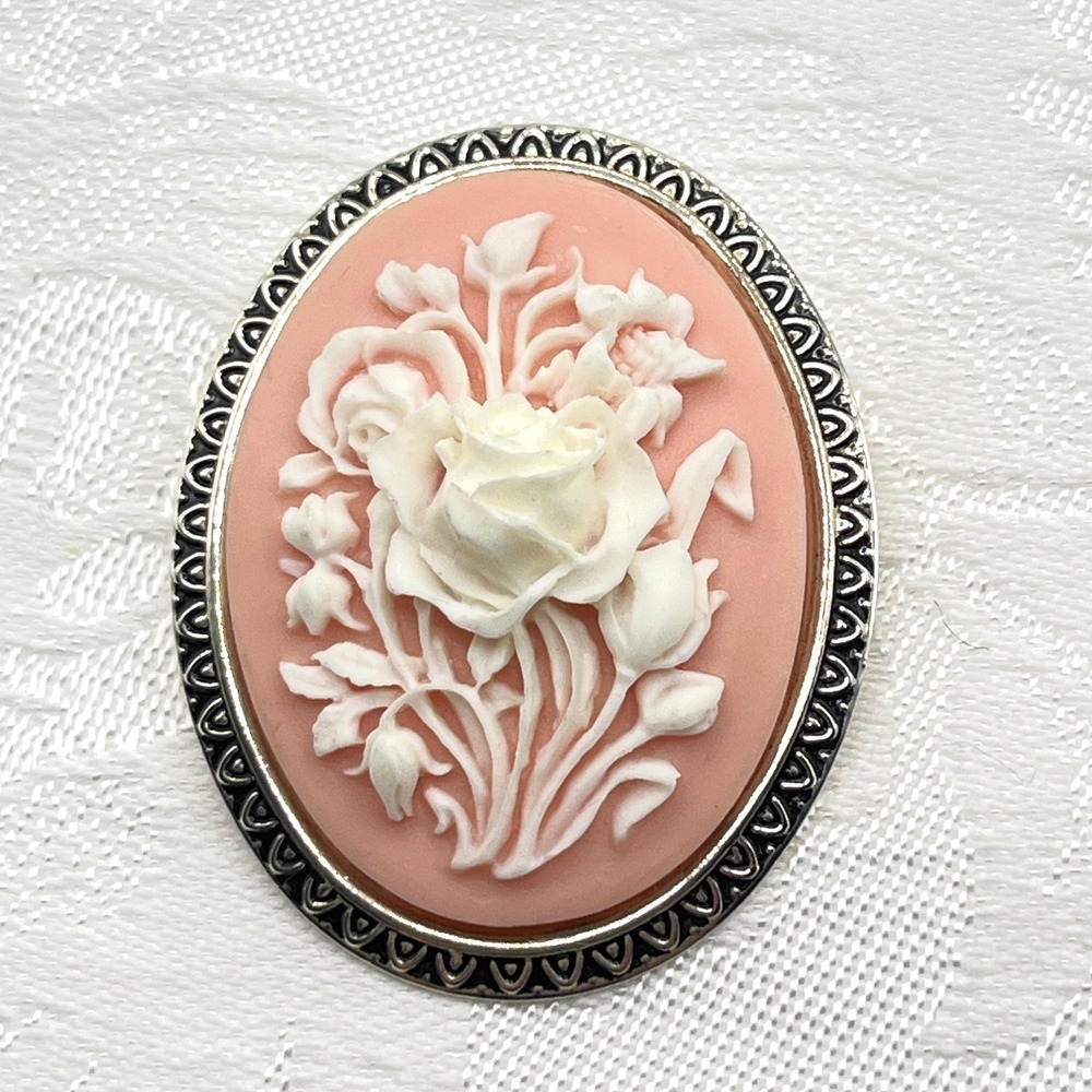 Vintage Victorian Revival White Rose‎ Flower on Pink Cameo Brooch Pendant